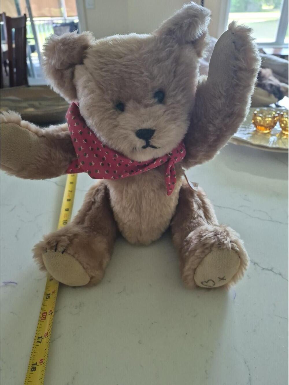 Vintage 1987  Vermont Teddy Bear “ 13 Inch Jointed Bear Plush